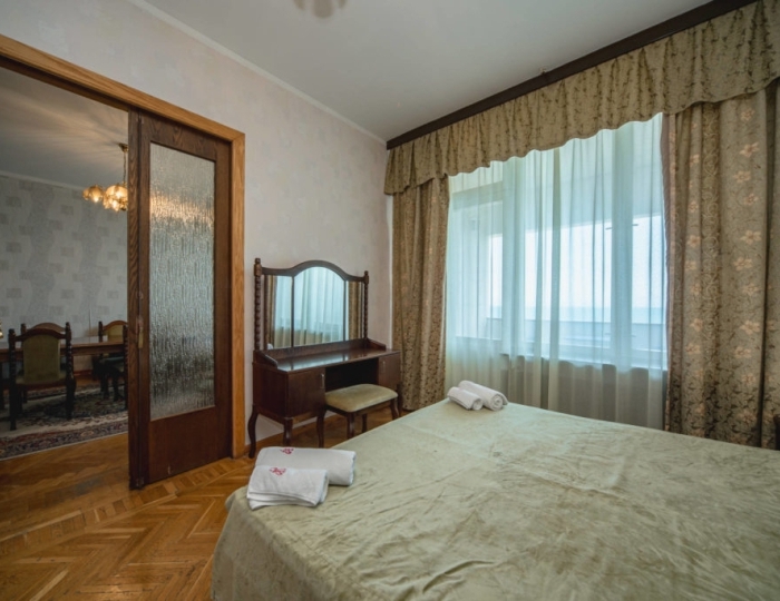 Люкс 2-местный 2-комнатный стандарт корп.3 (вид на море) - Санаторий «Нижняя Ореанда» Ореанда