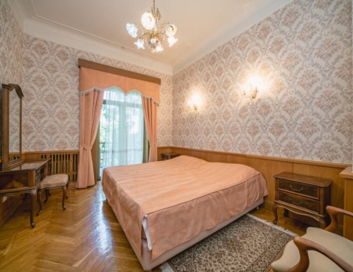 Люкс 2-местный 2-комнатный улучшенный корп.2 (вид на парк) - Санаторий «Нижняя Ореанда» Ореанда